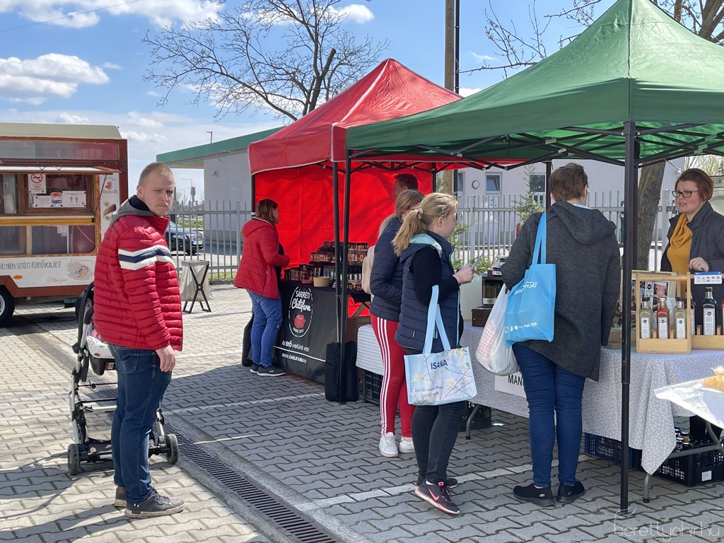 Tama termelői piac 53